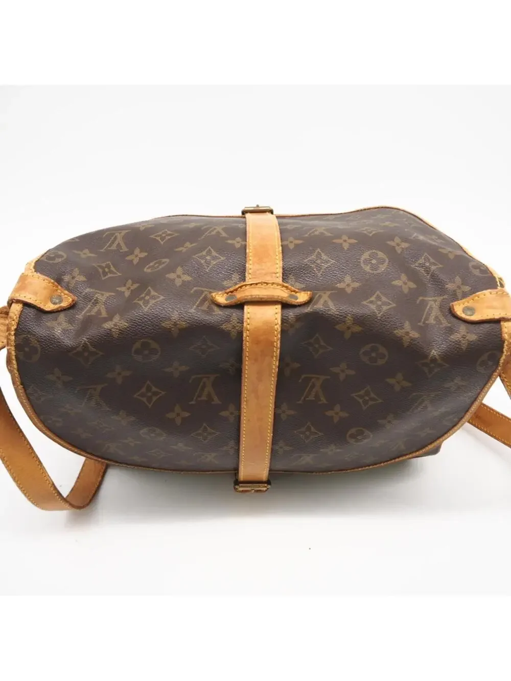 Louis Vuitton Saumur Handbag Canvas 35 #334240L54B